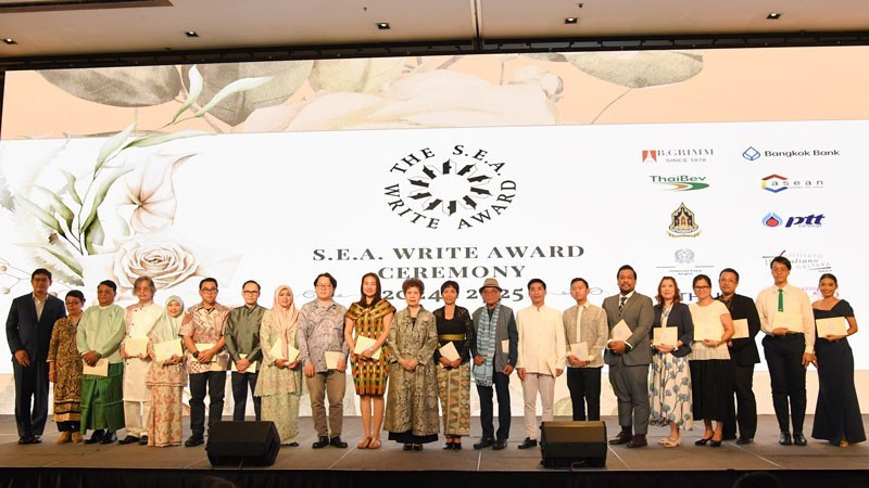 Лауреаты Премии АСЕАН по литературе 2024-2025 годов и Премии АСЕАН по литературной критике.