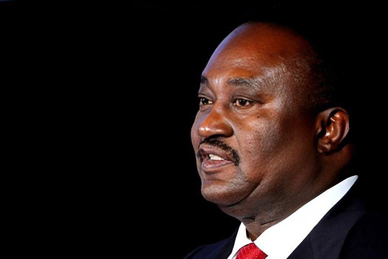 Господин Фернанду да Пьедаде Диаш душ Сантуш, бывший Председатель Национальной ассамблеи, бывший Вице-президент Республики Ангола. (Фото: Посольство Вьетнама в Анголе)