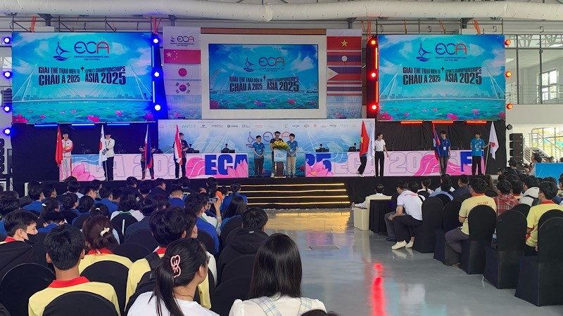 Общий вид церемонии открытия.