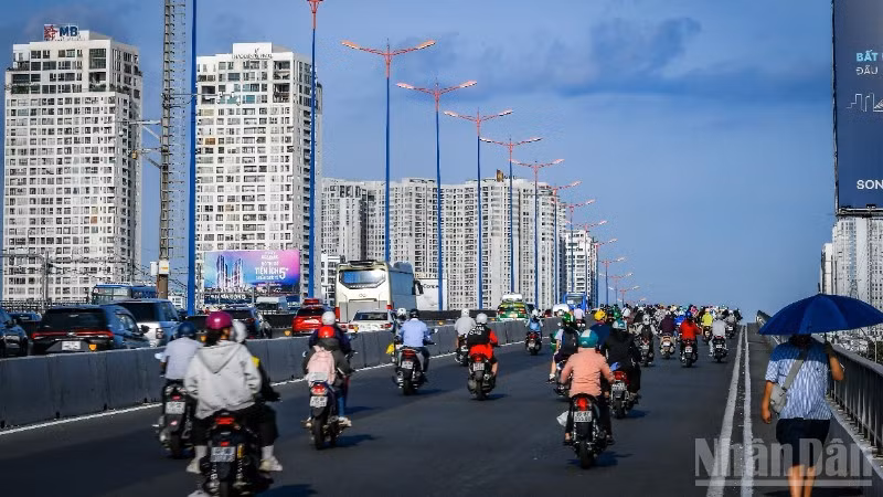 Европейские компании продолжают проявлять уверенность в инвестиционной среде Вьетнама: почти 3/4 руководителей предприятий заявили о готовности рекомендовать Вьетнам как направление для инвестиций. Иллюстрация: Тхань Дат