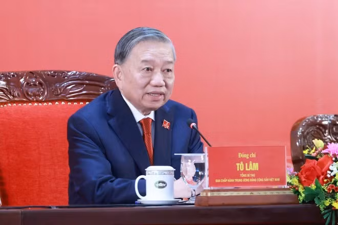 Генеральный секретарь То Лам проводит пресс-конференцию. (Фото: ВИА)