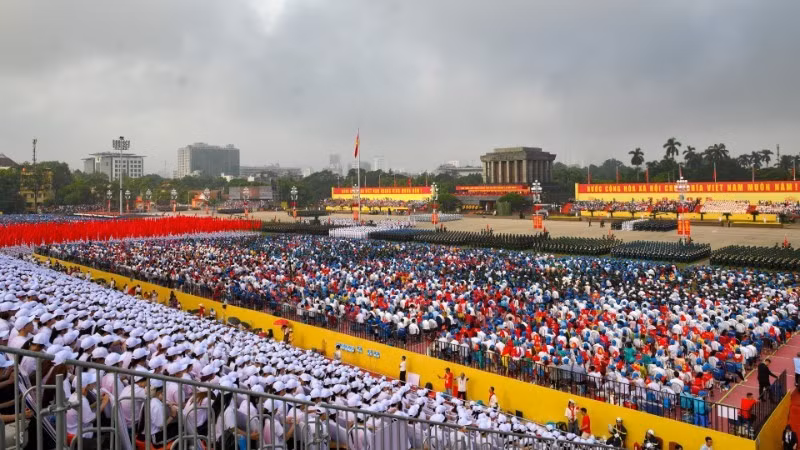 Общий вид церемонии празднования 80-й годовщины победы Августовской революции и Национального праздника Социалистической Республики Вьетнам. (Фото: nhandan.vn)