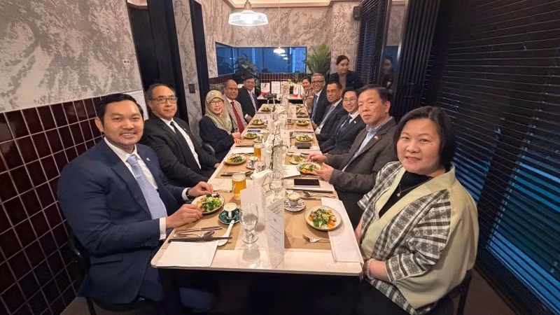 Послы государств-членов АСЕАН в Южной Корее провели итоговую встречу в конце года. (Фото предоставлено Посольством Вьетнама в Республике Корея)