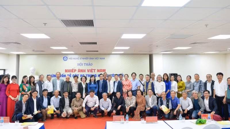 Семинар собрал многих менеджеров, специалистов и фотографов со всей страны. (Фото: Хай Лам)