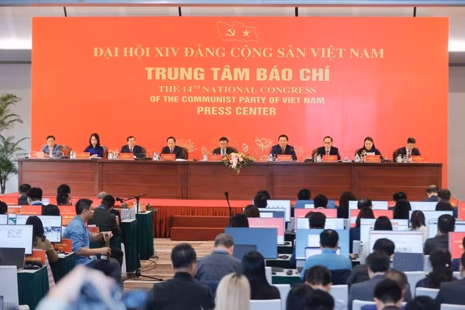 Общий вид пресс-конференции. (Фото: ВИА)