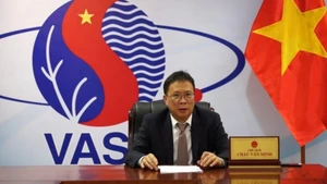 Профессор, академик Тяу Ван Минь, Председатель Вьетнамской академии наук и технологий.