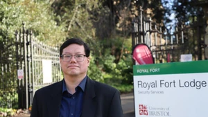 Доктор Хо Куок Туан, старший преподаватель Бристольского университета. (Фото: ВИА)