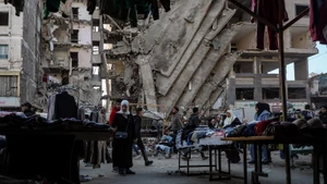 Жители на одном из рынков в секторе Газа, 15 января 2026 года. (Фото: Синьхуа/ВИА)