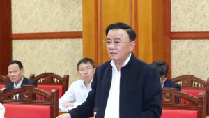 Член Политбюро, постоянный член Секретариата Центрального комитета партии Чан Кам Ту. (Фото: ВИA)