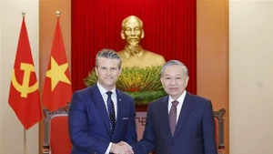 Генсекретарь То Лам принял Министра войны США Пита Хегсета (Фото: ВИА)