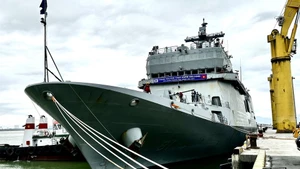 [Фото] Учебный корабль ВМС Республики Корея наносит дружественный визит городу Дананг