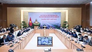 [Фото] Шестое заседание Руководящего комитета по ключевым национальным сооружениям и важным проектам в железнодорожной сфере