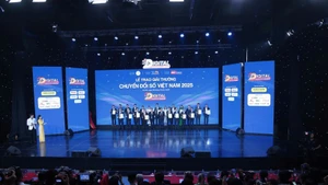 Премия «Цифровая трансформация Вьетнама 2025» (Vietnam Digital Awards) официально состоялась. (Фото: Vietnam+)