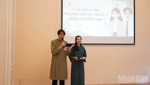 Церемония празднования 43-й годовщины Дня вьетнамского учителя в России.