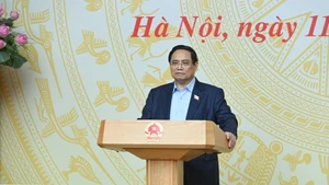 [Фото] Премьер-министр председательствовал на заседании по вопросам жилищной политики и рынка недвижимости