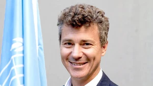 Глава Представительства ЮНЕСКО во Вьетнаме Джонатан Уоллес Бейкер.