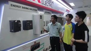 Подготовка кадров для автоматизации в Высокотехнологичном парке города Хошимина.