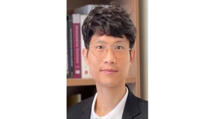 Профессор Нгуен Суан Мынг. (Фото: https://pr.sejong.ac.kr)