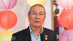 Г-н Нгуен Ван Суен, заведующий администрацией Мемориального комплекса Президента Хо Ши Мина в провинции Накхонпханом. (Фото: Минь Тханг)