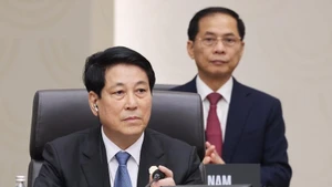 Президент Лыонг Кыонг на 32-м саммите АТЭС. (Фото: ВИА)