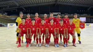 Игроки женской сборной Вьетнама по футзалу. (Фото: Федерация футбола Вьетнама)