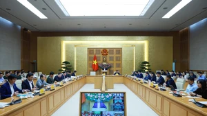 Совещание по ускорению темпов реализации восстановления и ремонта жилья для семей, пострадавших от стихийных бедствий в Центральном Вьетнаме. (Фото: ВИА)