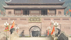 Вид на Данкинтхиен (алтарь поклонения Небу) в провинции Ниньбинь. Фото: ВИА