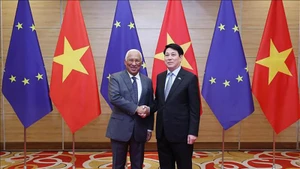 Президент Лыонг Кыонг и Председатель Европейского совета Антониу Кошта. Фото: ВИА