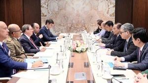 Общий вид переговоров. Фото: ВИА