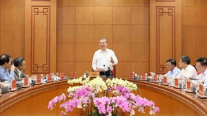 Генеральный секретарь ЦК КПВ То Лам выступает на заседании. Фото: ВИА