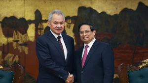 Премьер-министр Фам Минь Тьинь принимает генерала армии Сергея Шойгу, Секретаря Совета безопасности Российской Федерации. Фото: ВИА