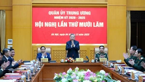 Генеральный секретарь ЦК КПВ То Лам председательствует на конференции. Фото: Данг Кхоа