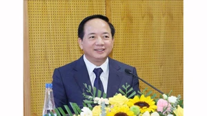 Генерал армии Чинь Ван Кует выступает на мероприятии. Фото: ВИА