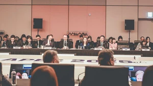 Делегацию Вьетнама на заседании возглавляет член ЦК КПВ, министр промышленности и торговли Нгуен Хонг Зиен. Фото: moit.gov.vn