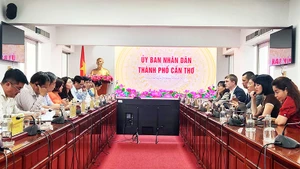 Общий вид рабочей встречи. Фото: baocantho.com.vn