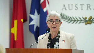 Посол Мишель О’Бирн.