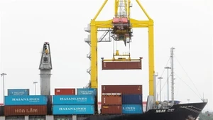 Общий объем внешнеторгового оборота Вьетнама в 2025 году, по оценкам, составил 920 млрд долларов США, что вывело страну в число 15 крупнейших торговых экономик мира. Фото: ВИА