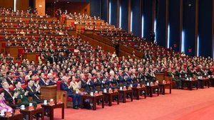 Делегаты на закрытии XIV съезда КПВ. Фото: Данг Кхоа