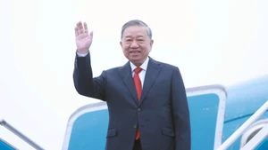 Генеральный секретарь ЦК КПВ То Лам. Фото: ВИА