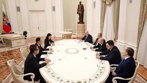 Общий вид встречи между товарищем Ле Хоай Чунгом и Президентом Владимиром Путиным. Фото: ВИА