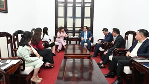 Общий вид встречи.