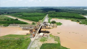 Озеро Фыокхоа обладает потенциалом для создания прибрежных экологических городских зон, гольф-клубов в сочетании с городской застройкой, а также туристических и рекреационных комплексов. Фото: ВИА