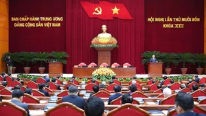 Общий вид закрытия пленума. Фото: Данг Кхоа