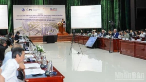 Общий вид беседы.