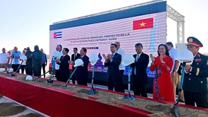 Церемония закладки первого камня проекта. Фото: Посольство Вьетнама на Кубе