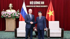 Министр общественной безопасности Лыонг Там Куанг и помощник Президента, Председатель Морской коллегии РФ Николай Патрушев. Фото: ВИА