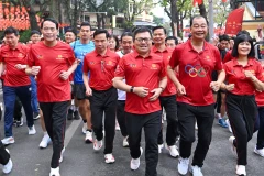 [Фото] Жители столицы с энтузиазмом приняли участие в Олимпийском дне бега 2026 г.