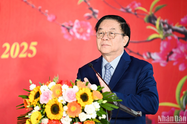 Товарищ Нгуен Чонг Нгиа выступает с руководящей речью. Фото: Тхэ Дай