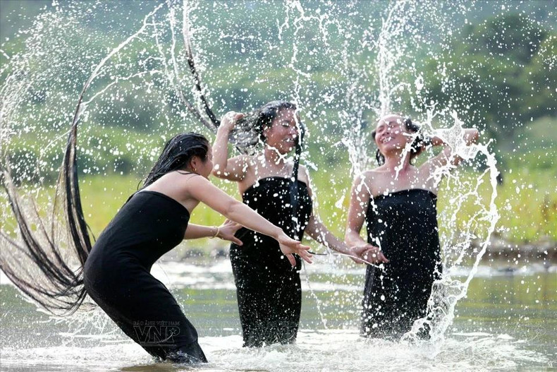 Это занятие помогает им избавиться от усталости, приносит чувство покоя и восстанавливает силы для следующего рабочего дня. Фото: ВИA Это занятие помогает им избавиться от усталости, приносит чувство покоя и восстанавливает силы для следующего рабочего дня. Фото: ВИA
