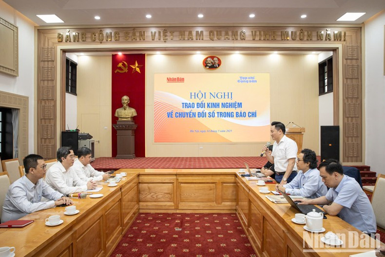 Общий вид конференции. Общий вид конференции.